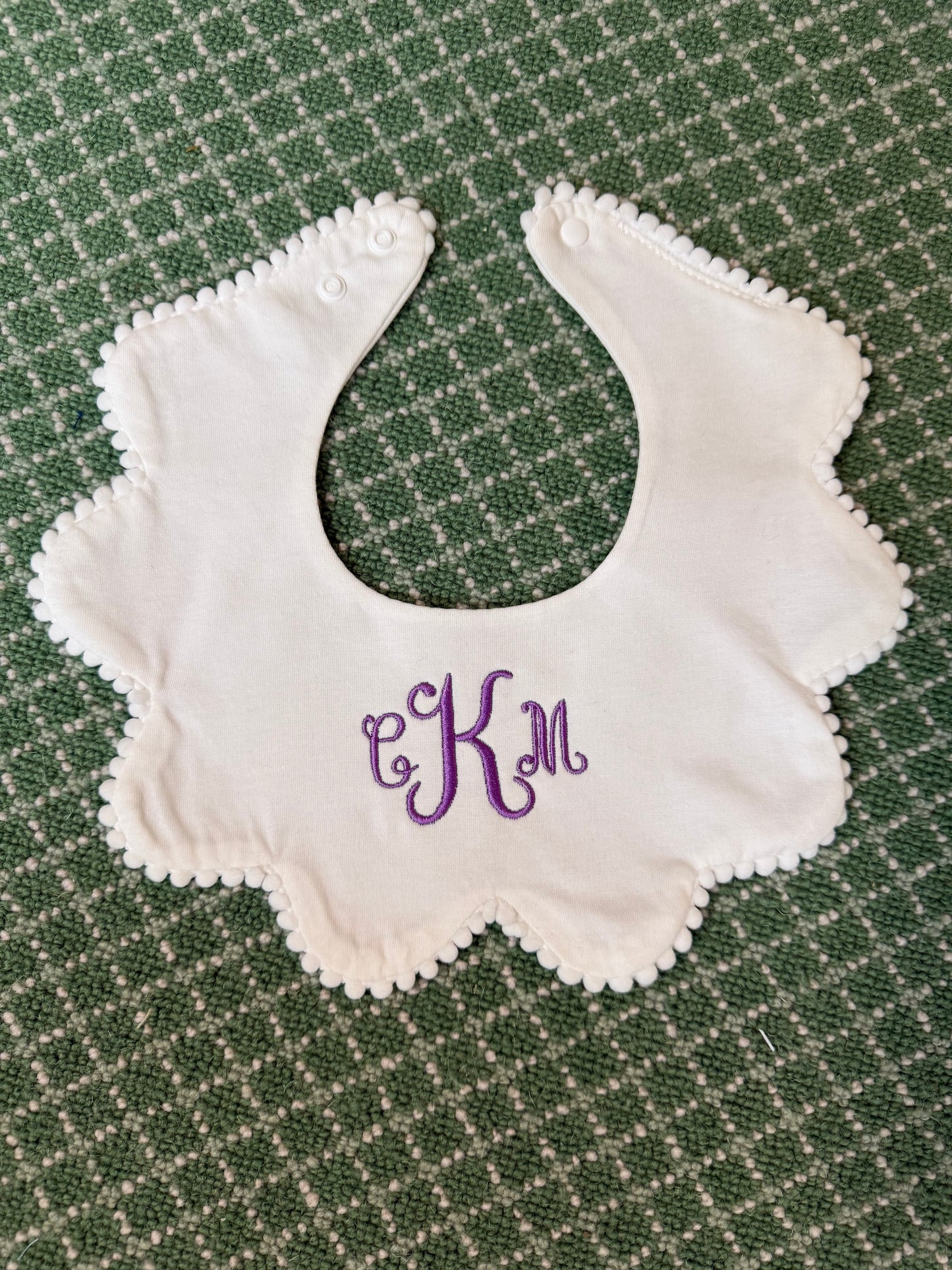 Scalloped Baby Bibs (set of 3)